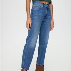 *SOLD ON DEPOP* wilfred free dad jeans